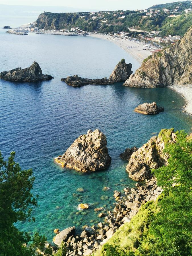 Apartmán La Terrazza Di Rovaglioso Palmi Exteriér fotografie