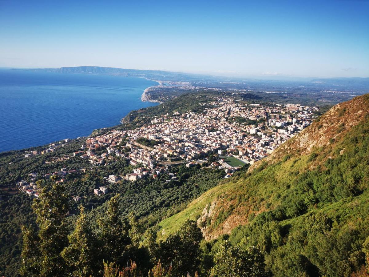 Apartmán La Terrazza Di Rovaglioso Palmi Exteriér fotografie